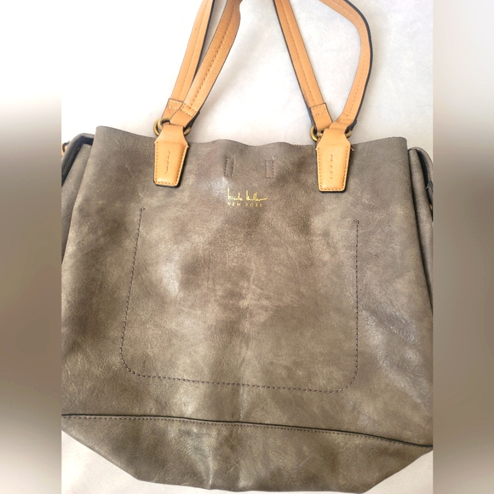 Nicole Miller Gray Leather Tote Work bag Bag lots of pockets